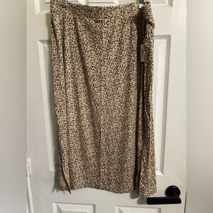 Amazon Essentials Tan and Black Animal Print MIDI knit Skirt NWT 2X